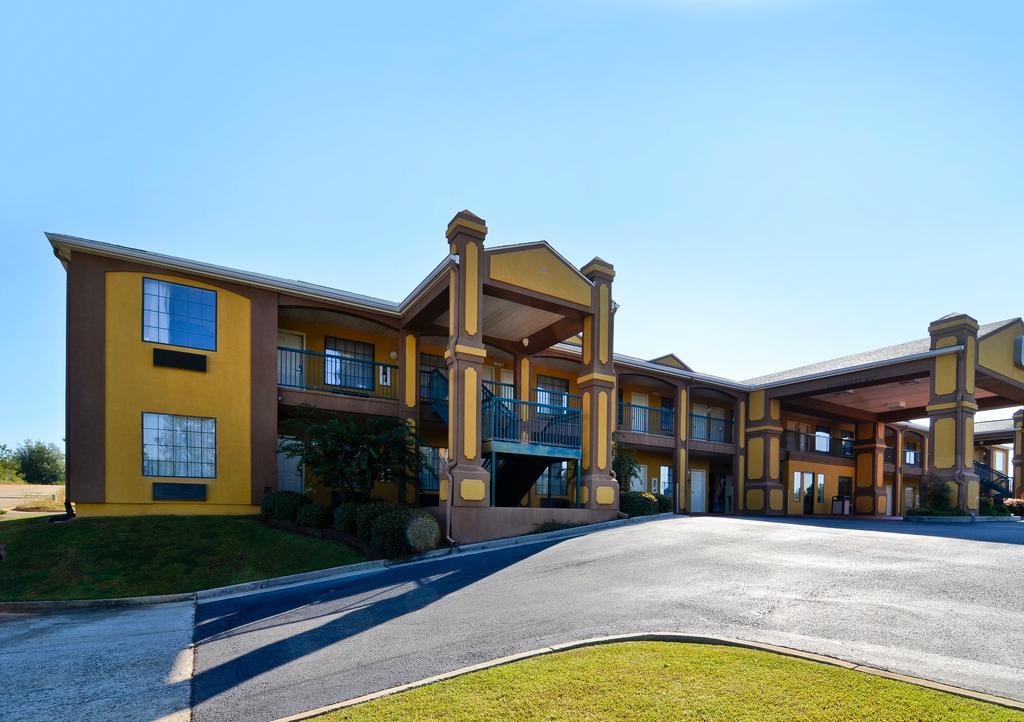 Peach State Inn & Suites Hawkinsville Ngoại thất bức ảnh